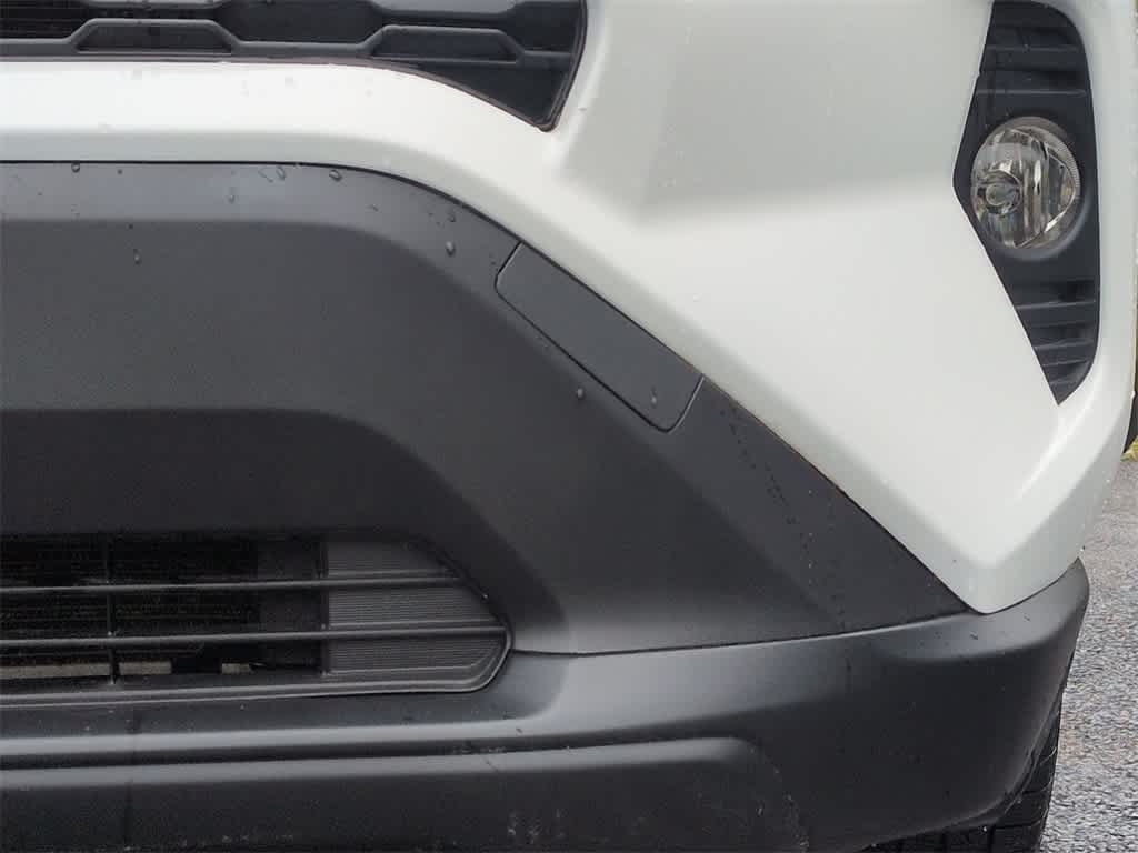 Thumbnail: 2019 Toyota RAV4 - 11