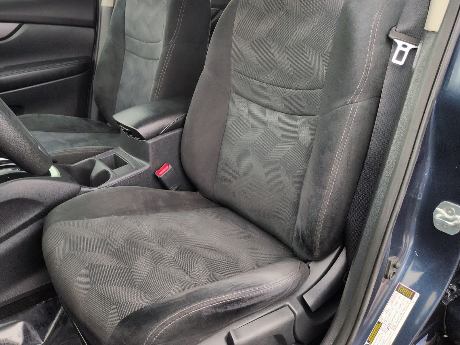 Thumbnail: 2016 Nissan Rogue - 17