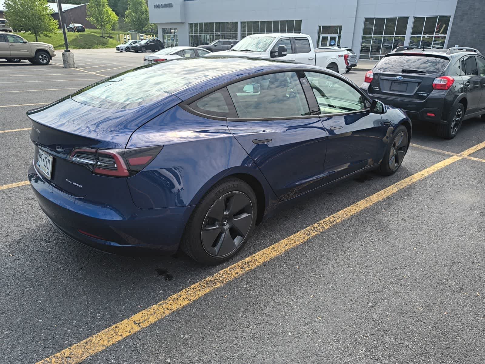 Thumbnail: 2021 Tesla Model 3 - 3