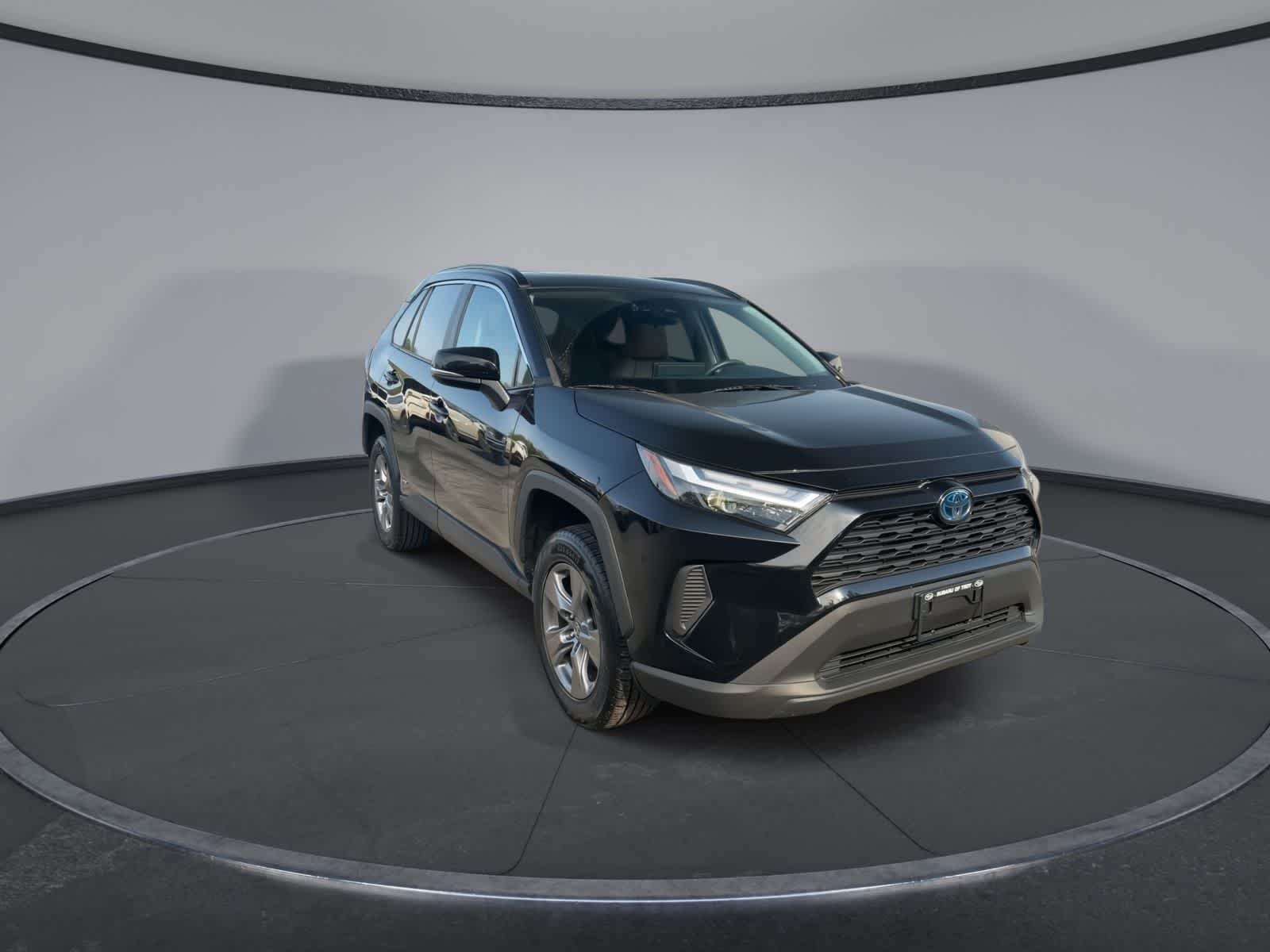 Thumbnail: 2022 Toyota RAV4 - 2