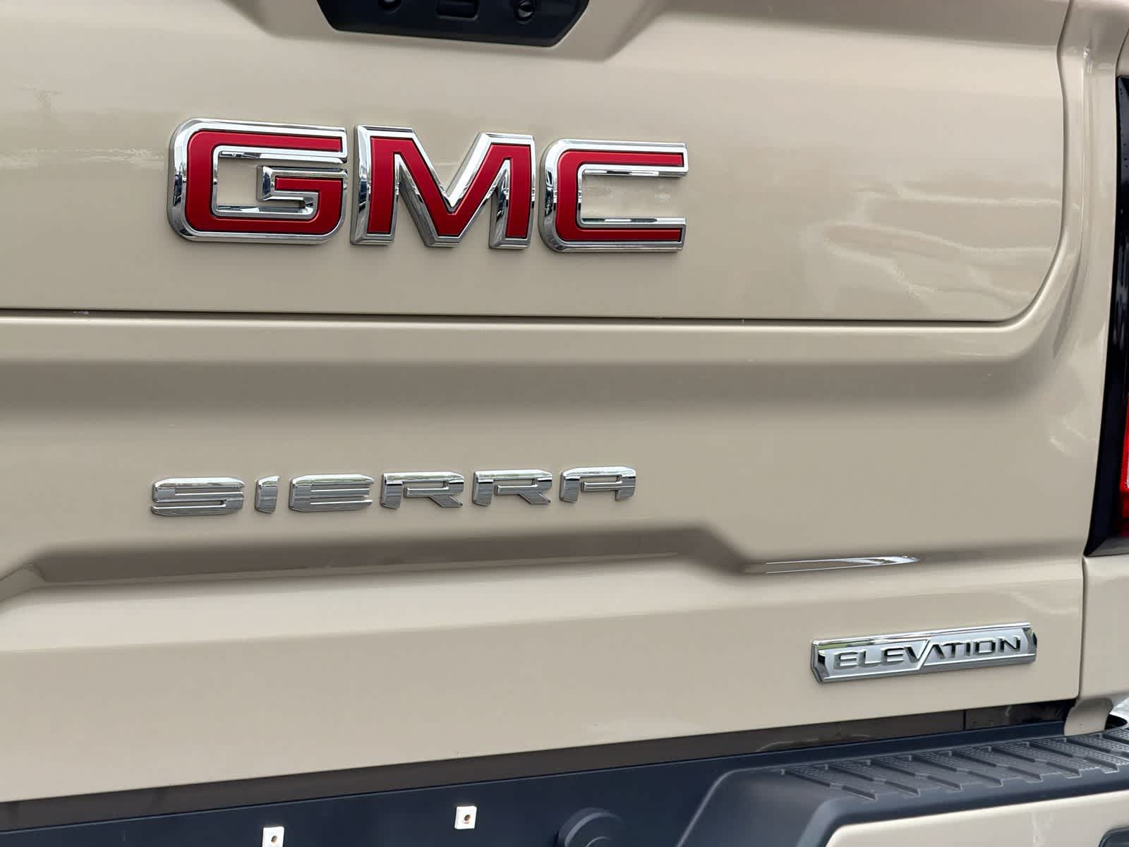 Thumbnail: 2022 GMC Sierra 1500 - 13