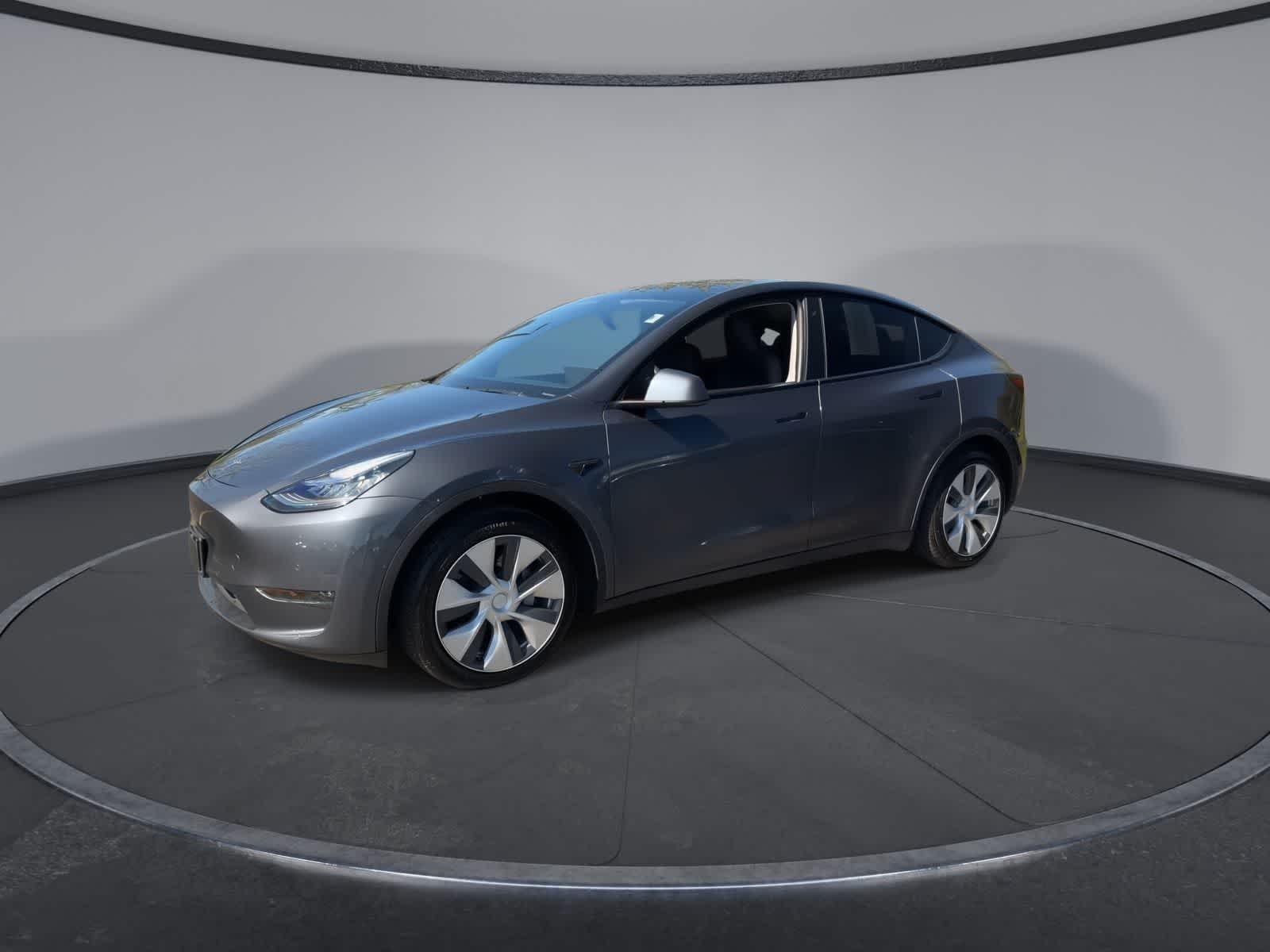 Thumbnail: 2021 Tesla Model Y - 4