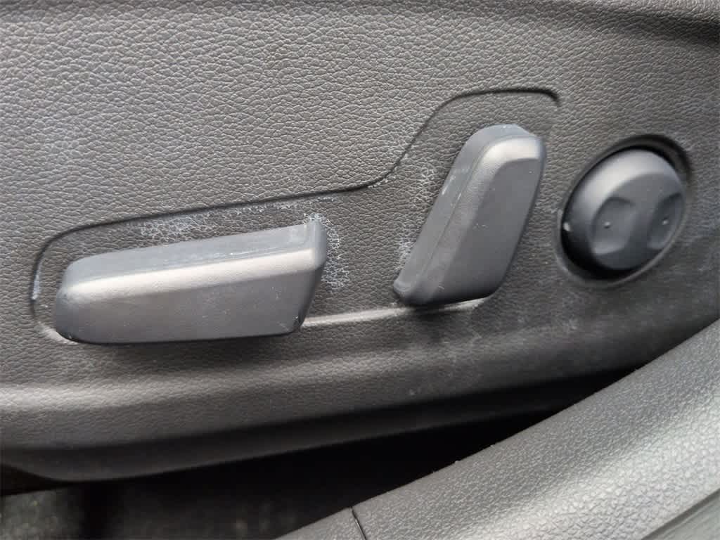 Thumbnail: 2020 Hyundai Kona - 18