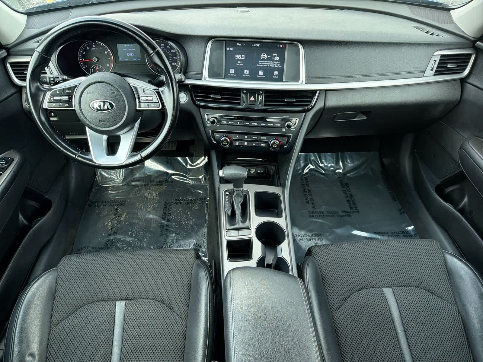 Thumbnail: 2019 Kia Optima - 16