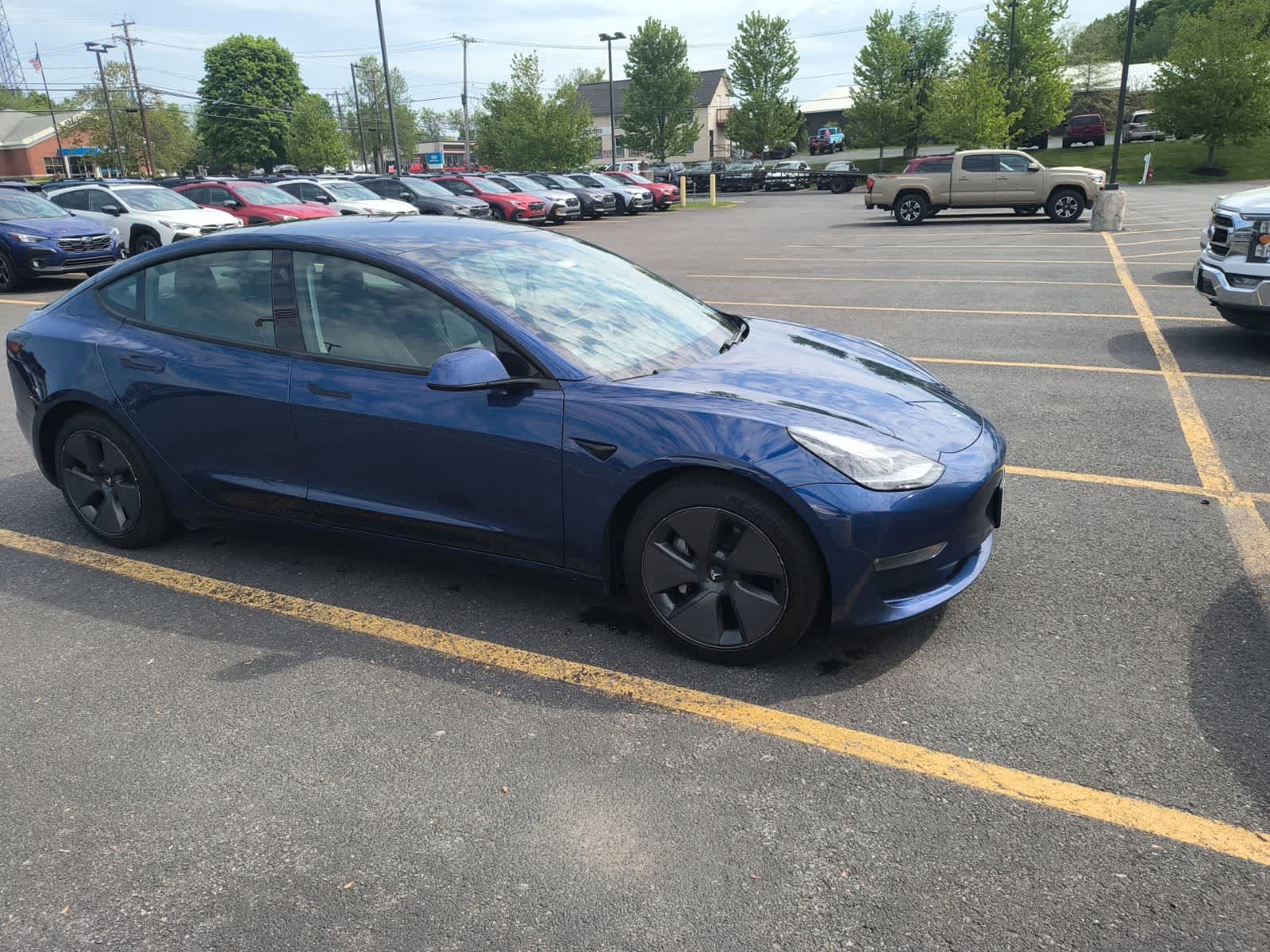 Thumbnail: 2021 Tesla Model 3 - 4
