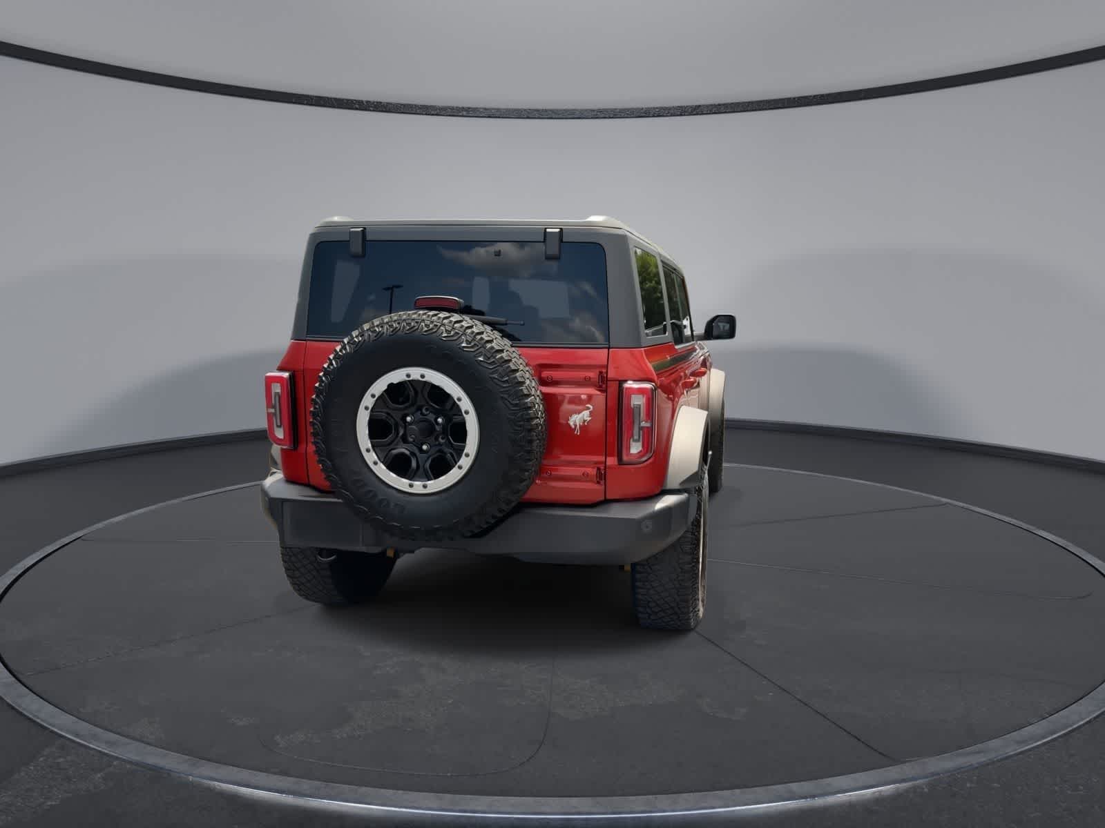 Thumbnail: 2022 Ford Bronco - 7