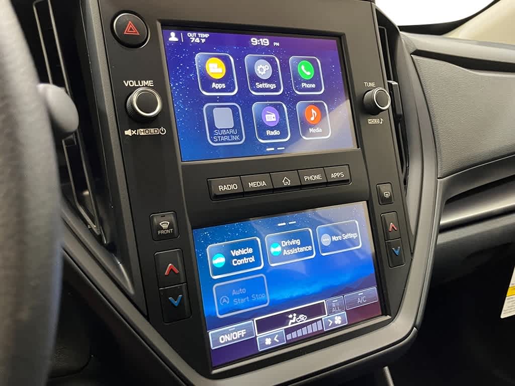2025 Subaru Impreza Base 18