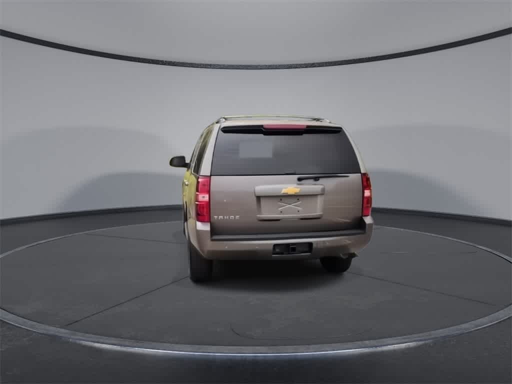 Thumbnail: 2013 Chevrolet Tahoe - 7