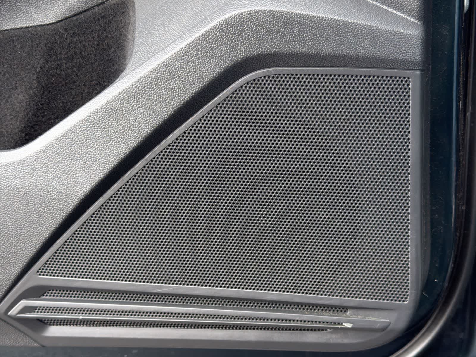 Thumbnail: 2019 Volkswagen Tiguan - 30