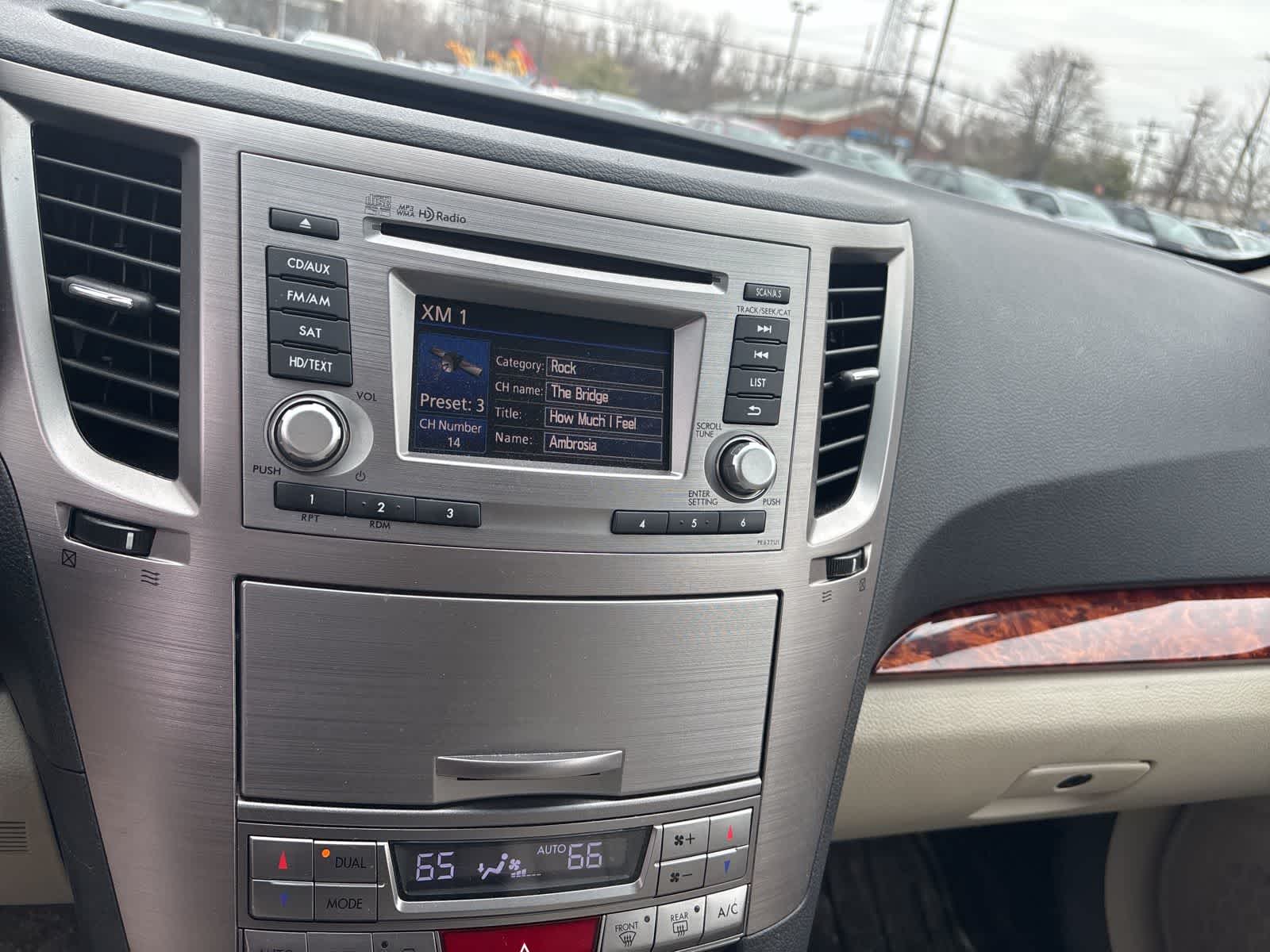 Thumbnail: 2012 Subaru Outback - 10