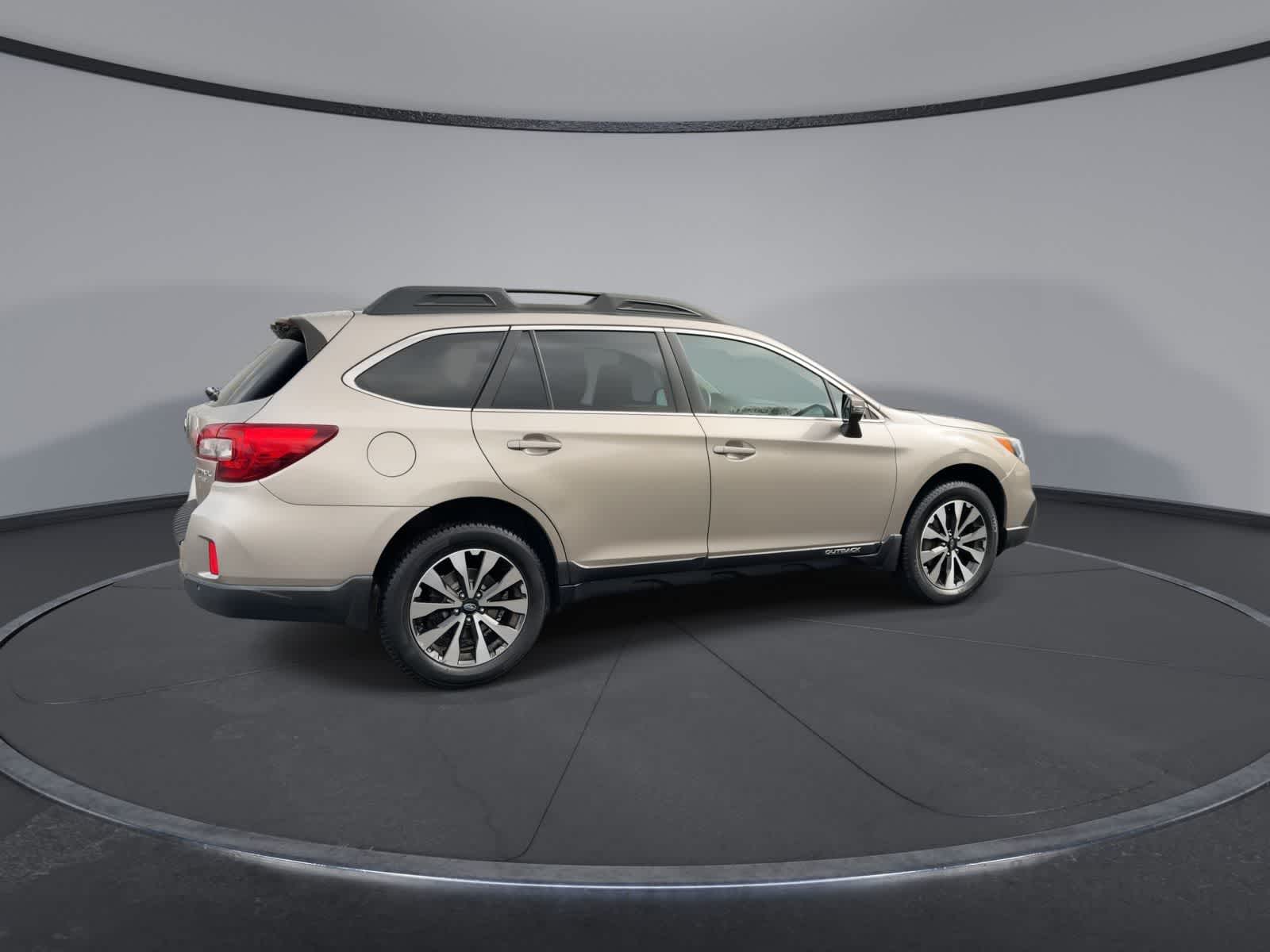 Thumbnail: 2017 Subaru Outback - 8