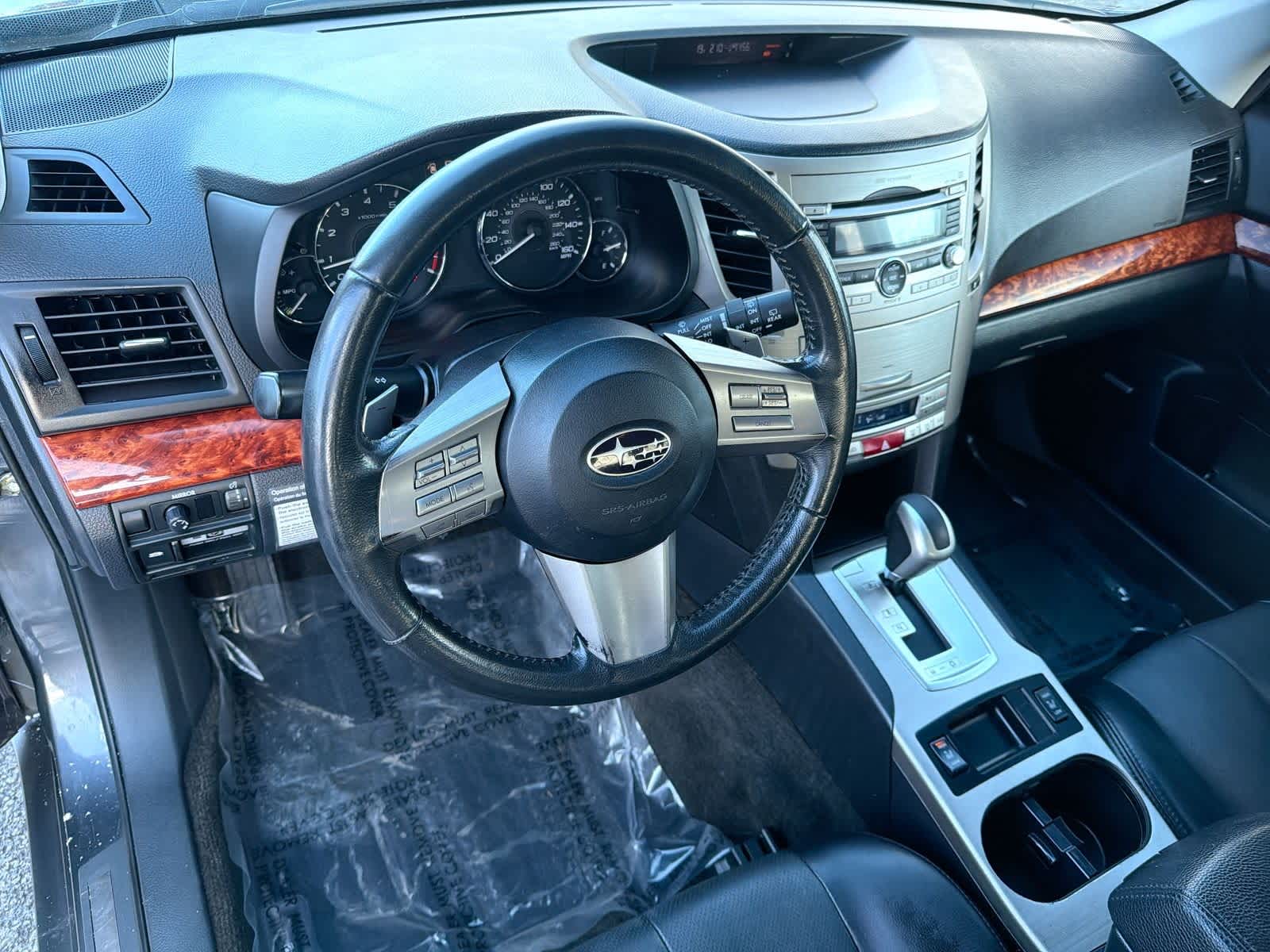 Thumbnail: 2011 Subaru Outback - 10