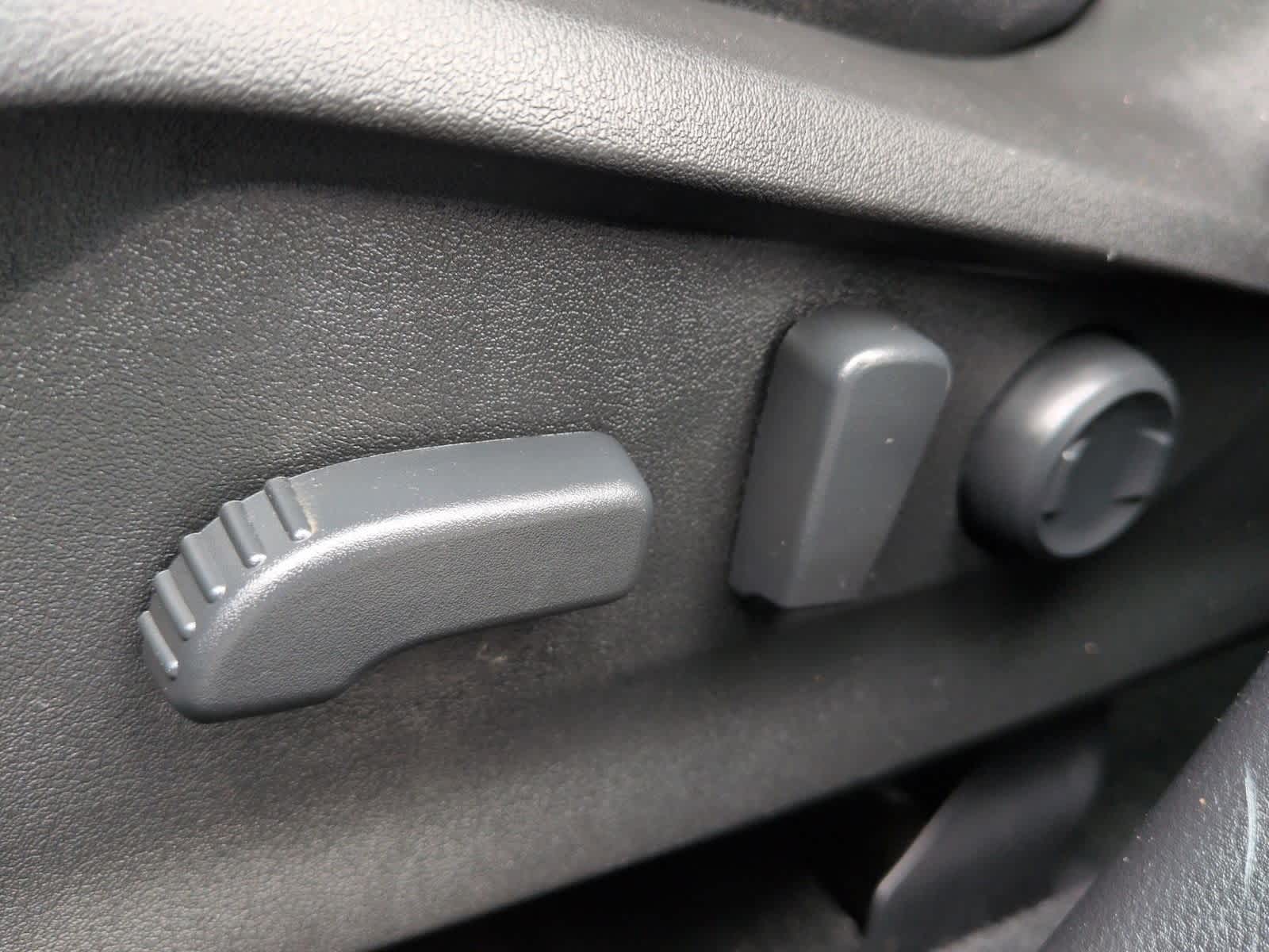 Thumbnail: 2020 Subaru Forester - 18