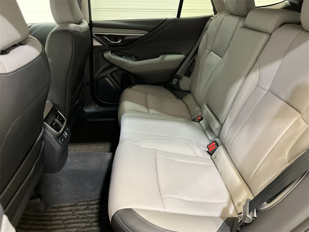 2025 Subaru Outback Limited 23