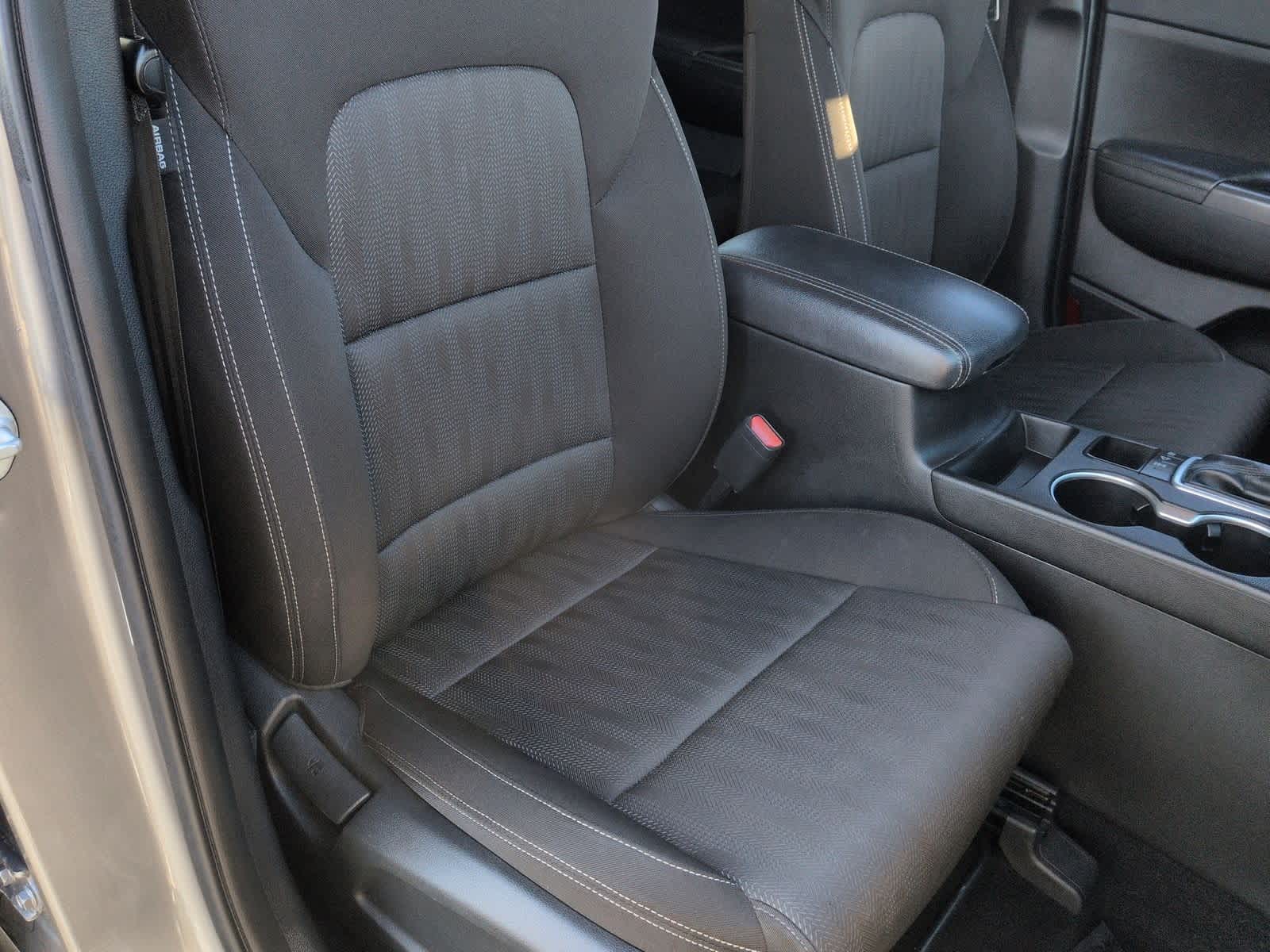 Thumbnail: 2017 Kia Sportage - 22