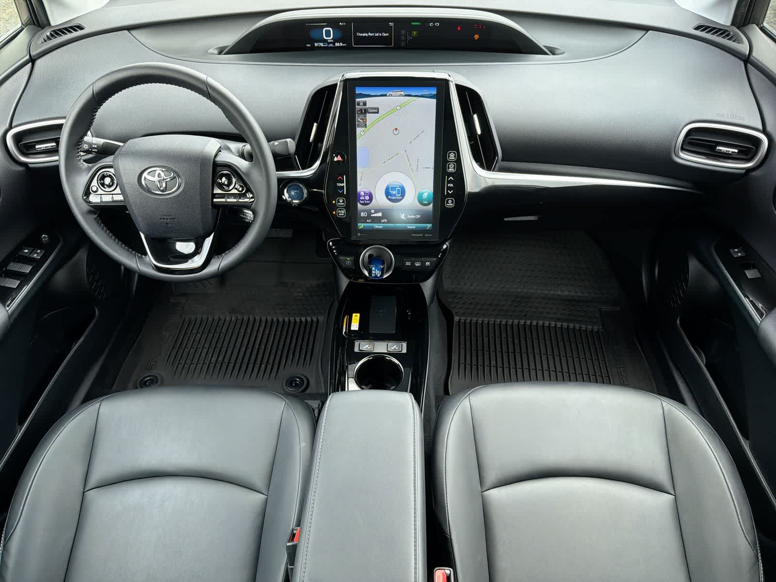 Thumbnail: 2022 Toyota Prius Prime - 16