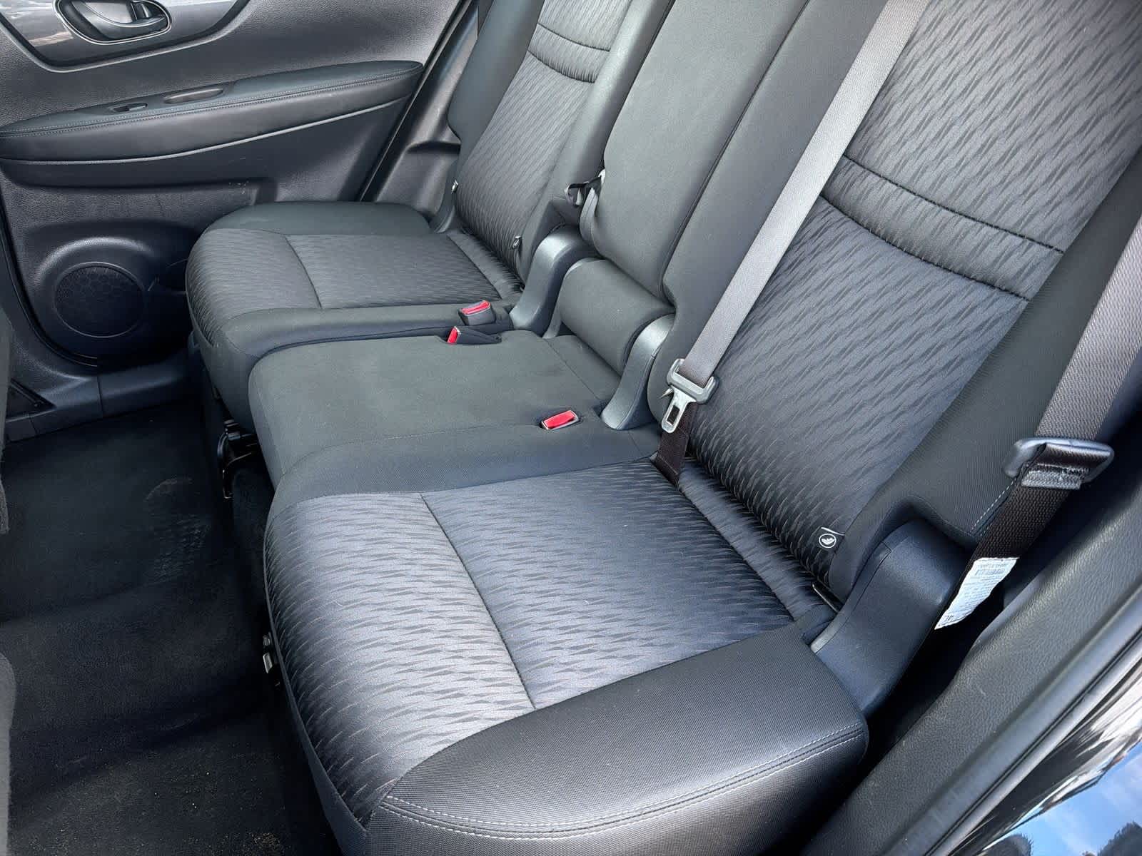 Thumbnail: 2019 Nissan Rogue - 20