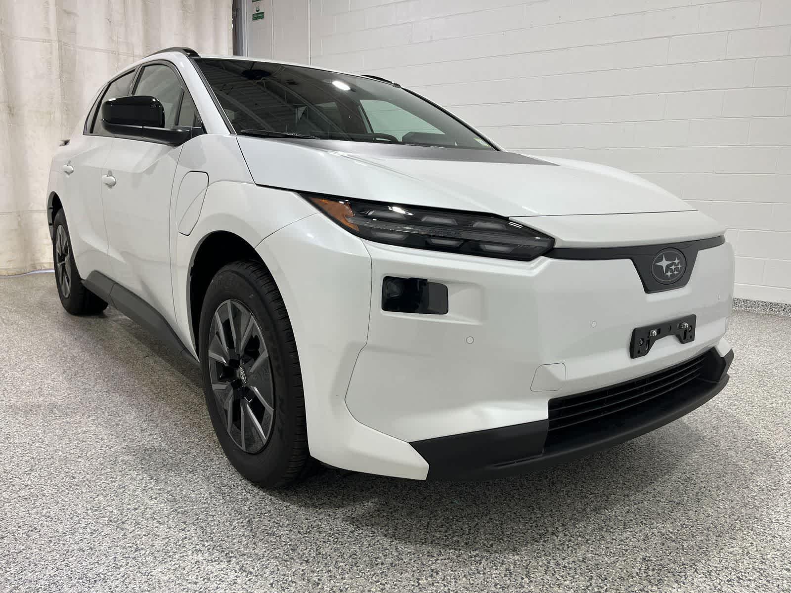 Thumbnail: 2026 Subaru Solterra - 9