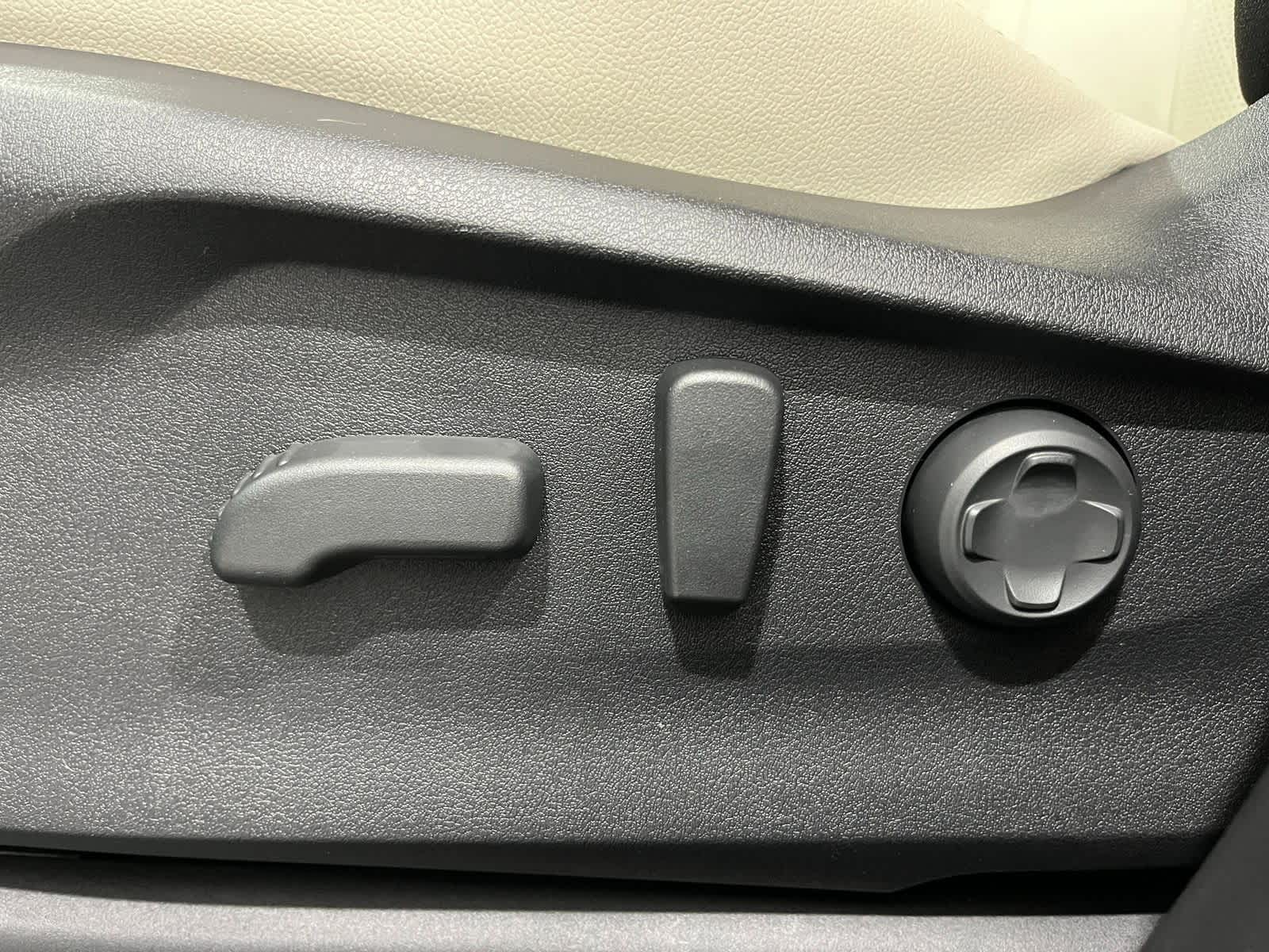 Thumbnail: 2025 Subaru Ascent - 12