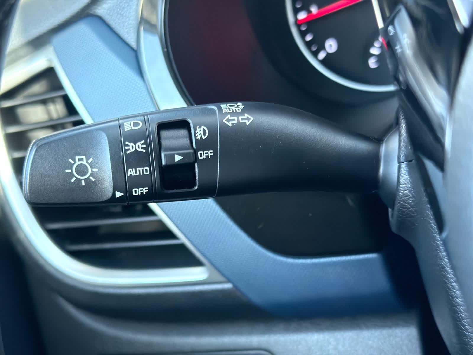 Thumbnail: 2023 Kia Seltos - 27