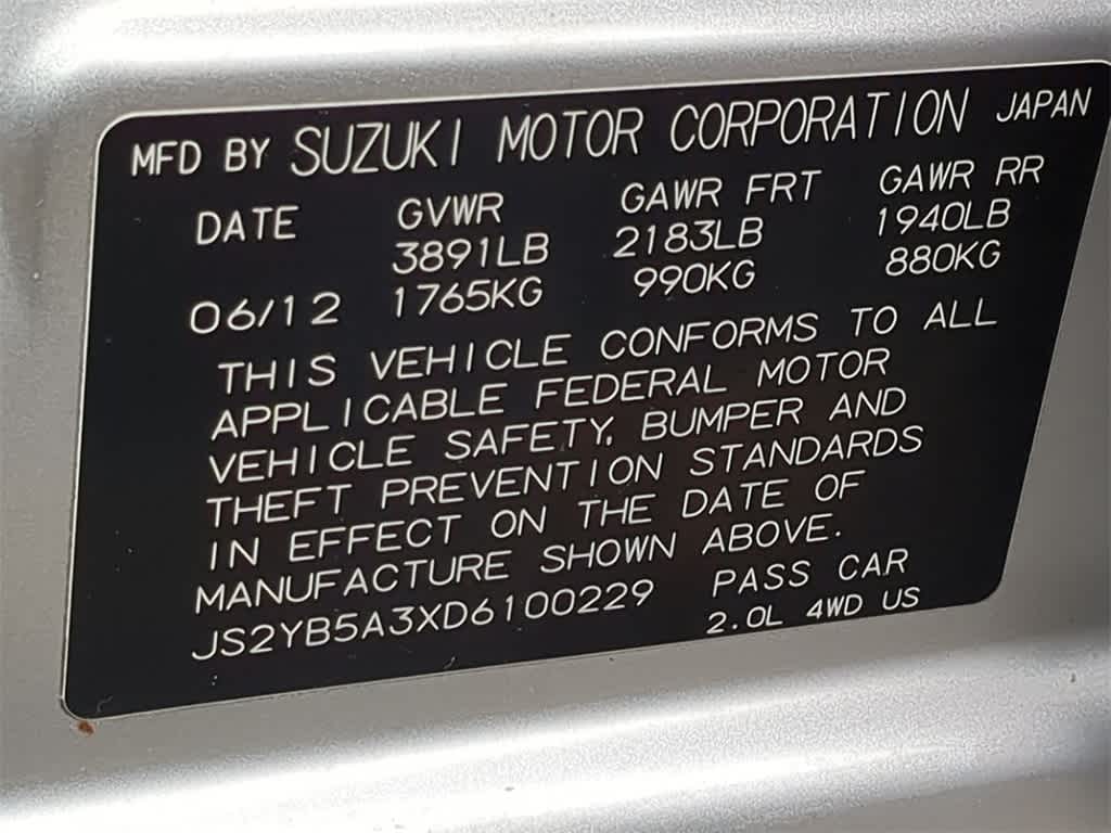Thumbnail: 2013 Suzuki SX4 - 35