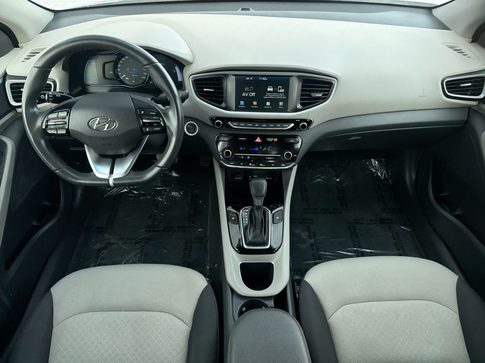 Thumbnail: 2017 Hyundai Ioniq - 16