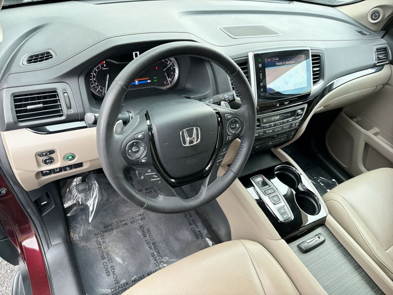 Thumbnail: 2016 Honda Pilot - 10