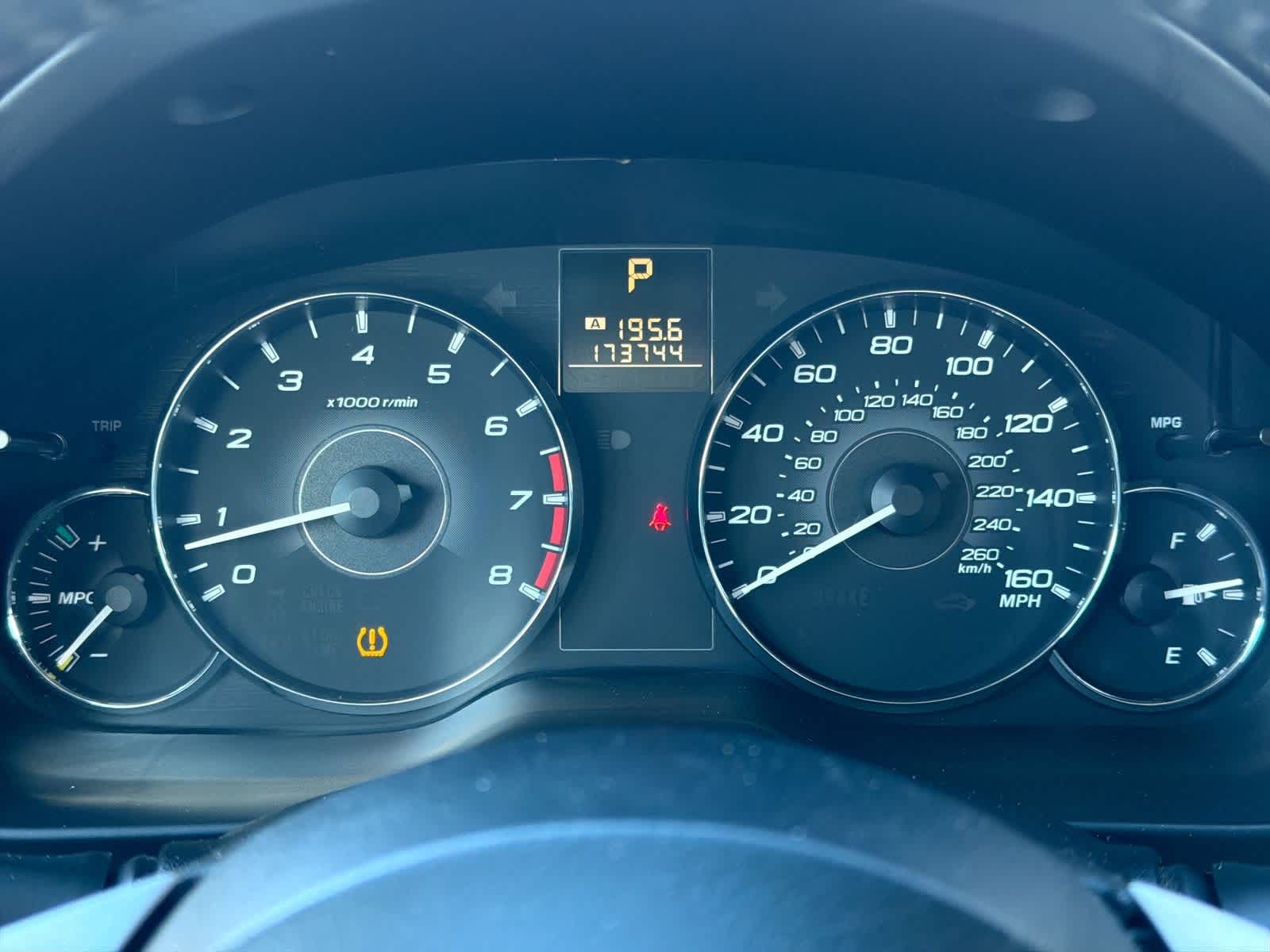 Thumbnail: 2011 Subaru Outback - 34