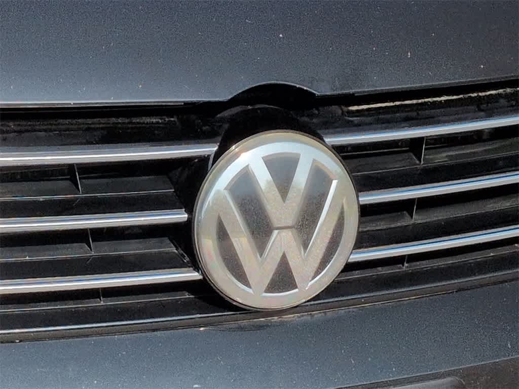 Thumbnail: 2016 Volkswagen Jetta - 12