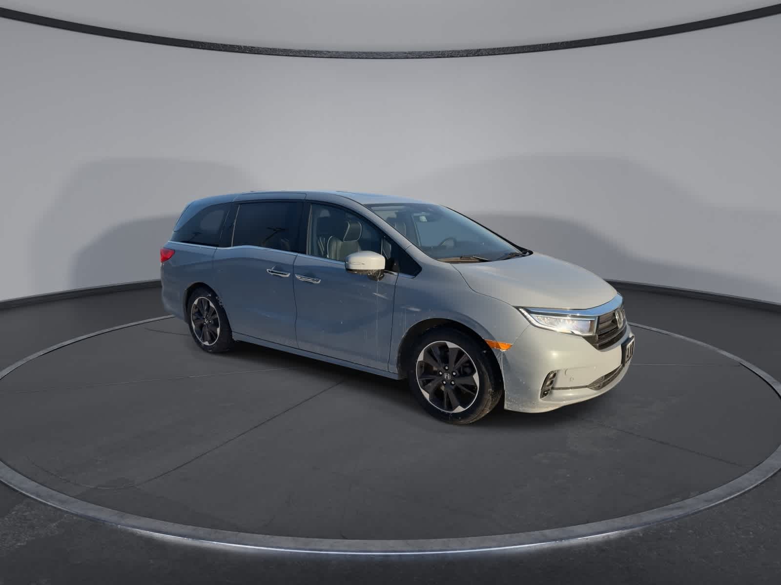 Thumbnail: 2023 Honda Odyssey - 2