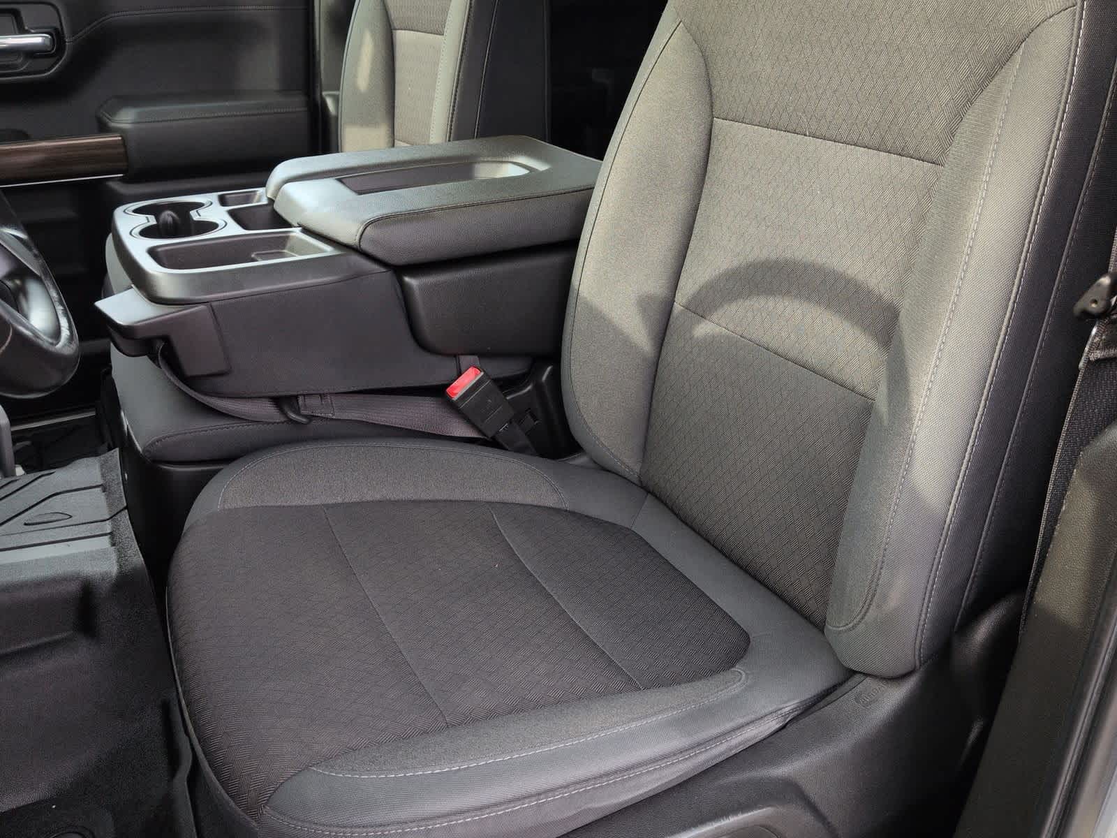 Thumbnail: 2019 Chevrolet Silverado 1500 - 17