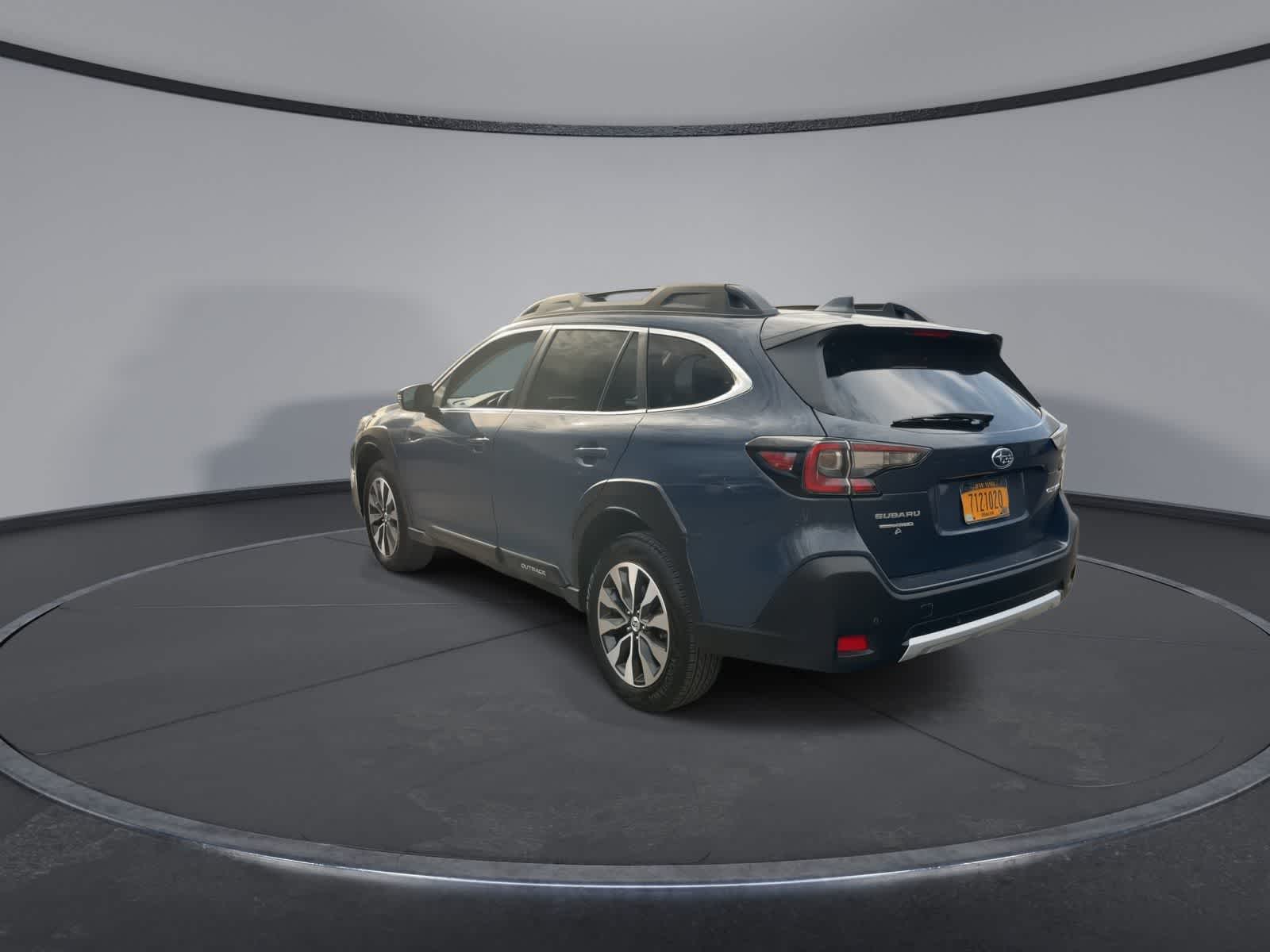 Thumbnail: 2023 Subaru Outback - 6