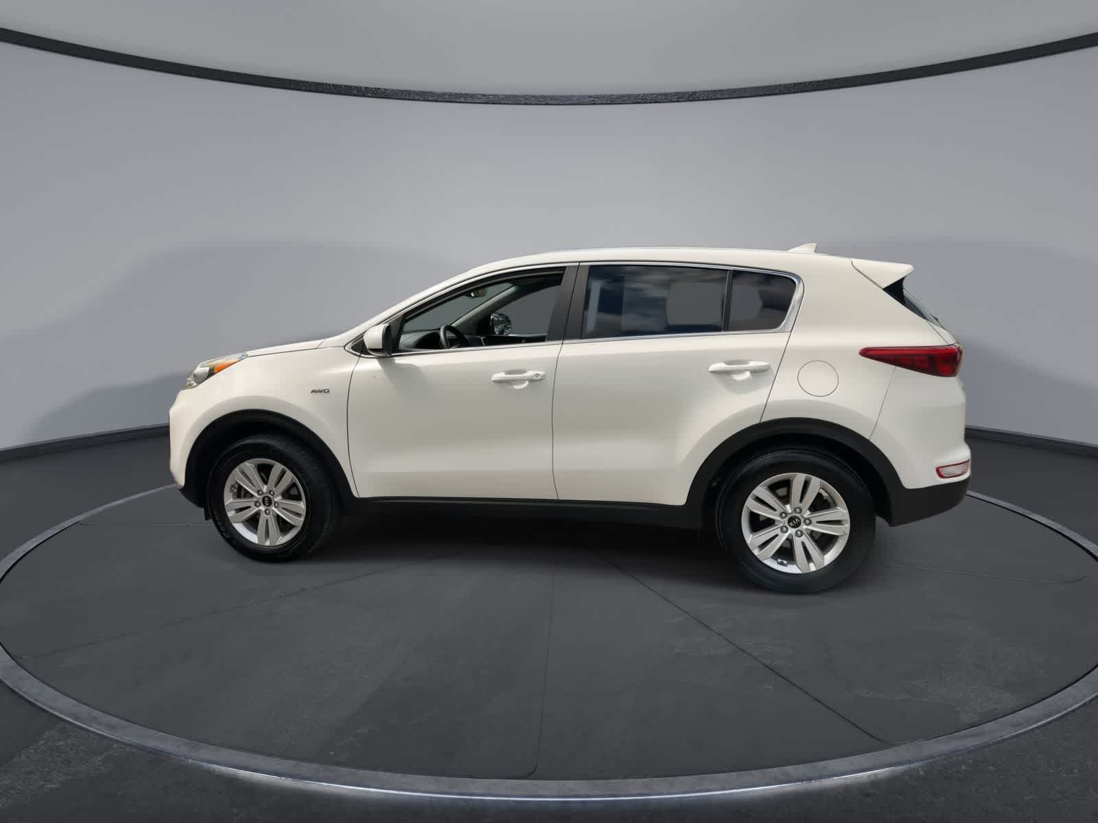 Thumbnail: 2019 Kia Sportage - 5