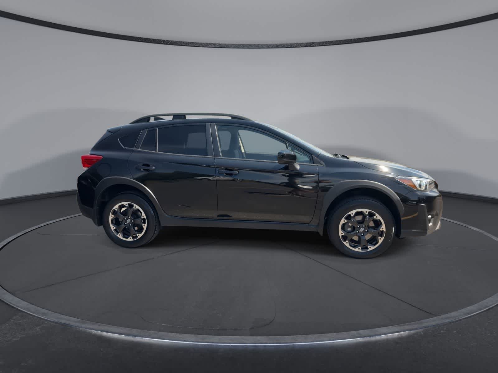 Thumbnail: 2022 Subaru Crosstrek - 9