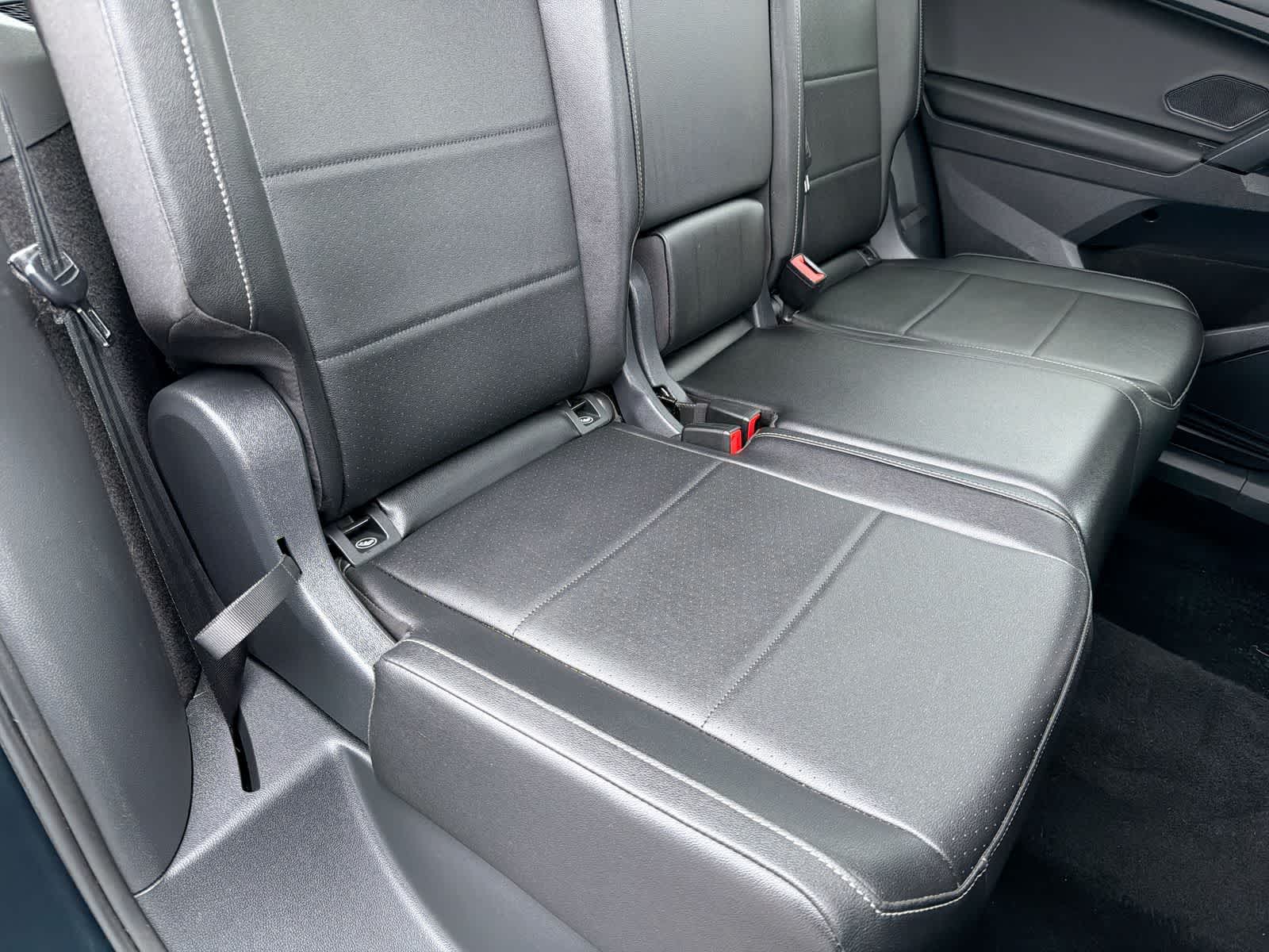 Thumbnail: 2019 Volkswagen Tiguan - 21