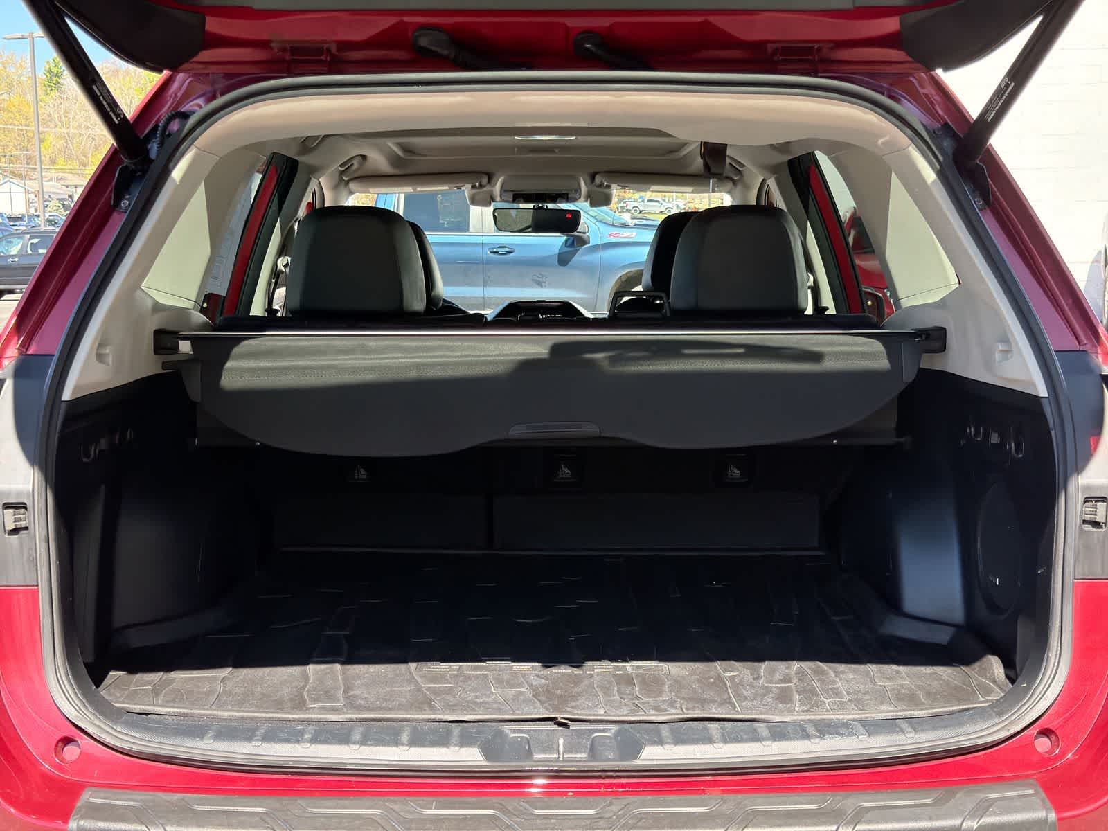 Thumbnail: 2020 Subaru Forester - 36