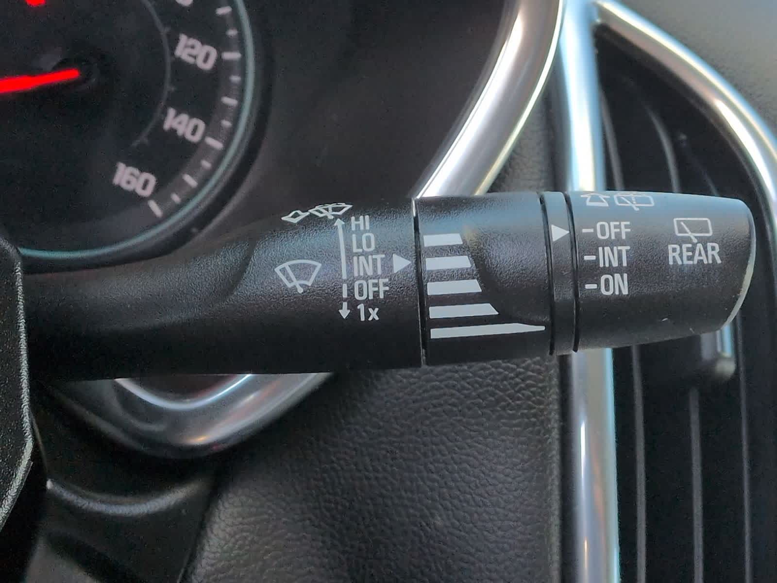 Thumbnail: 2019 Chevrolet Equinox - 26