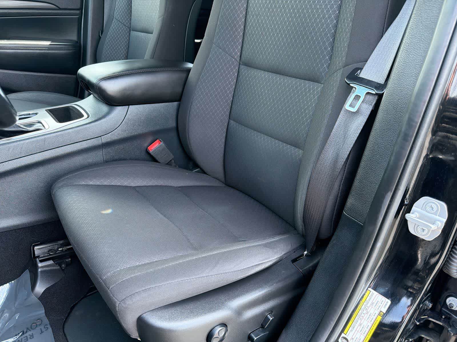 Thumbnail: 2020 Jeep Grand Cherokee - 17