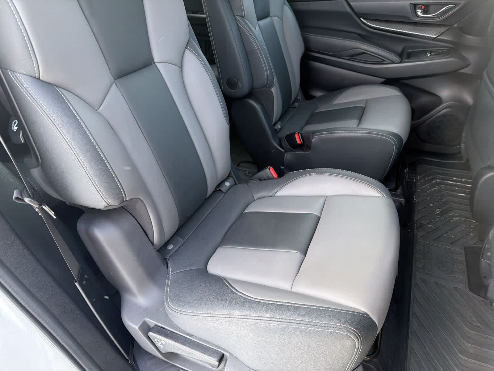 Thumbnail: 2022 Subaru Ascent - 22