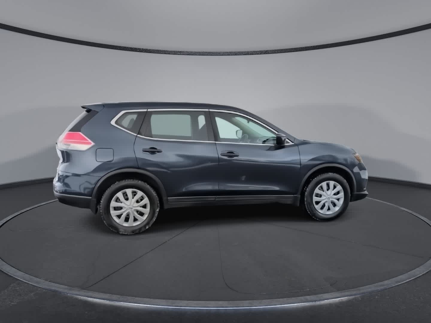 Thumbnail: 2016 Nissan Rogue - 9