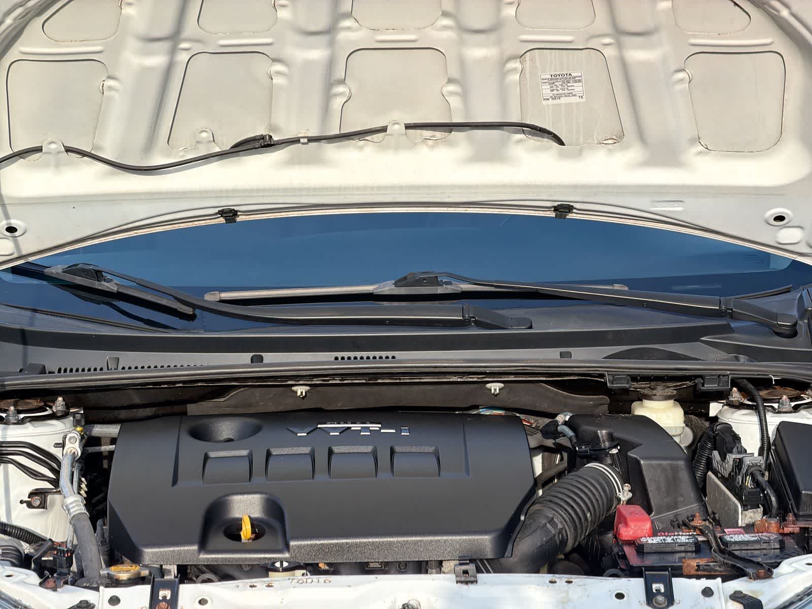 Thumbnail: 2015 Toyota Corolla - 15