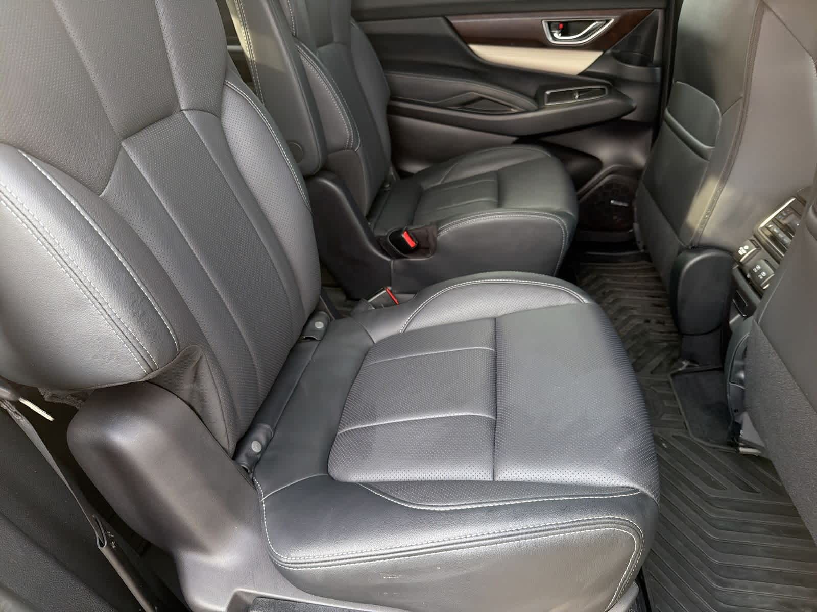 Thumbnail: 2022 Subaru Ascent - 22