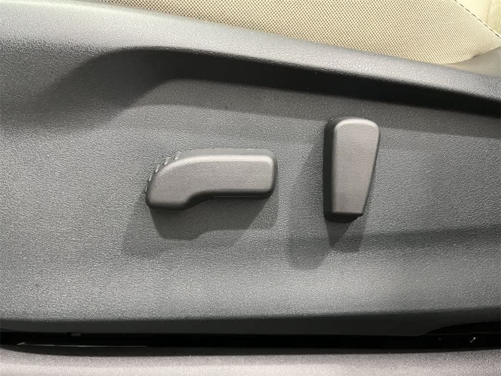 Thumbnail: 2025 Subaru Ascent - 13