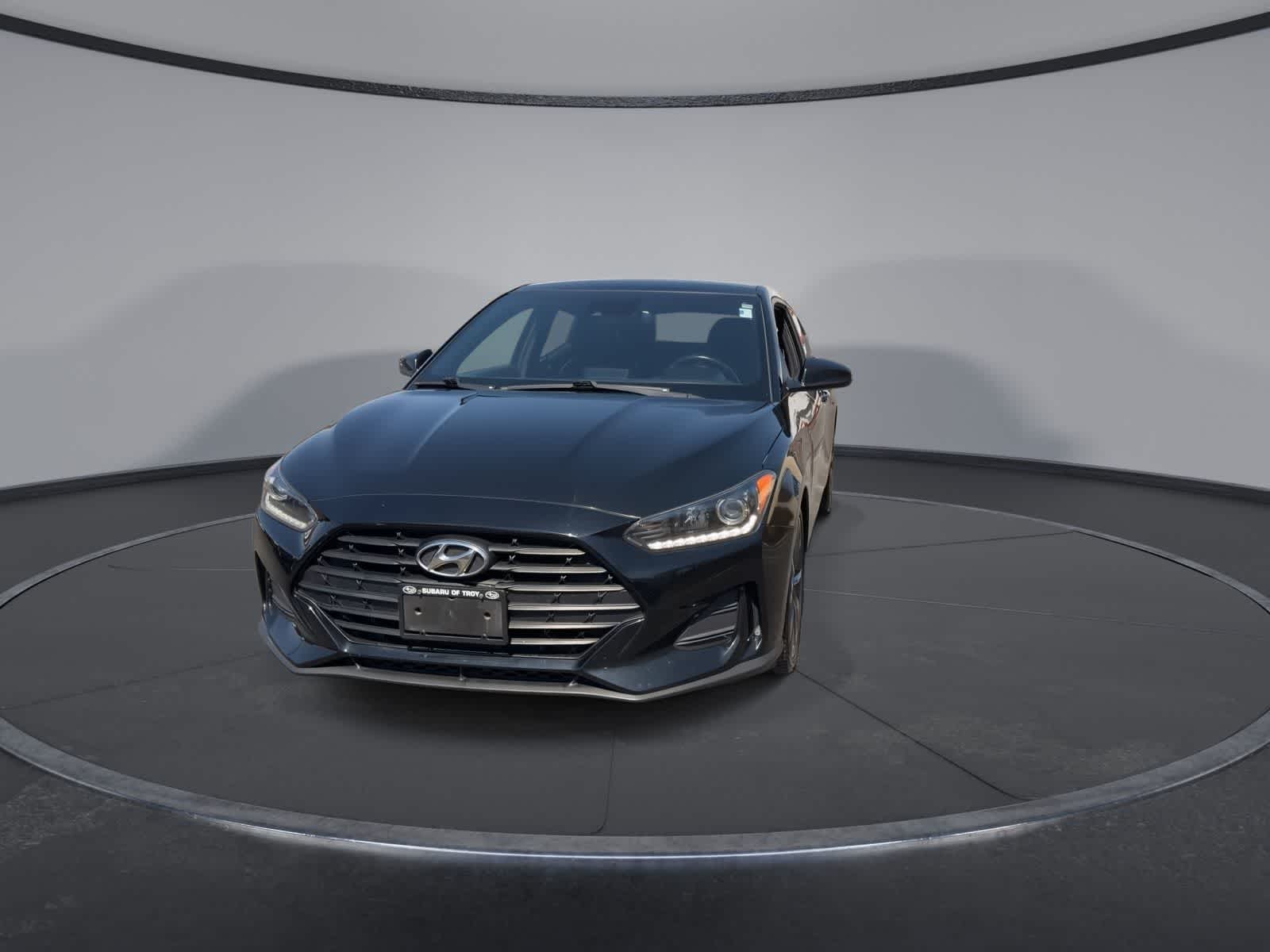 Thumbnail: 2019 Hyundai Veloster - 3