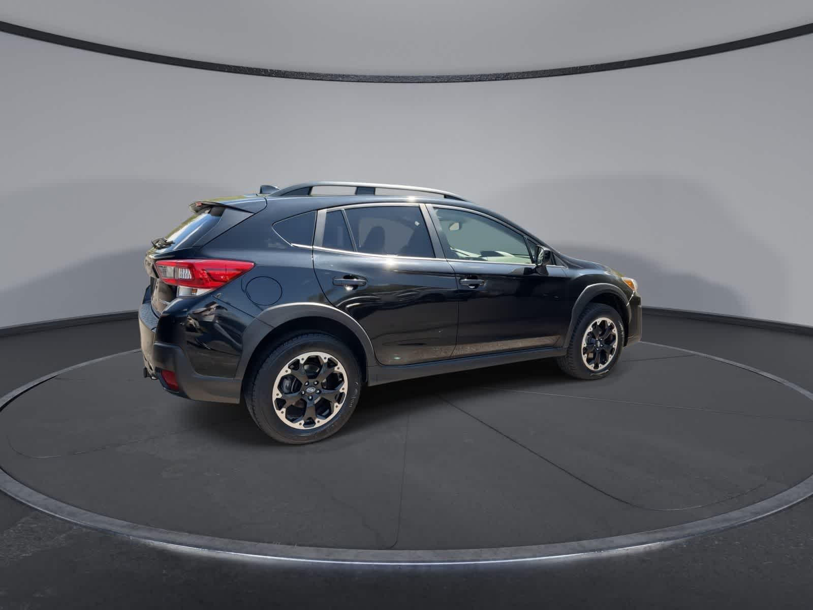 Thumbnail: 2021 Subaru Crosstrek - 8