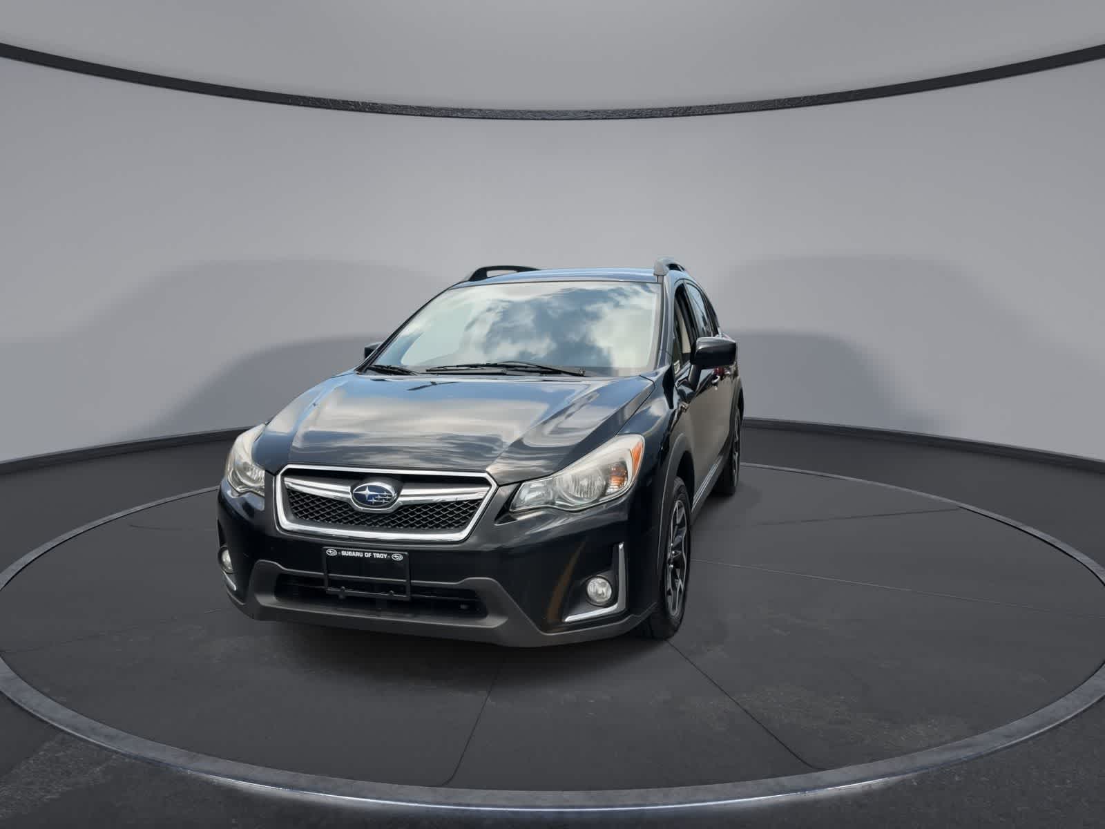 Thumbnail: 2016 Subaru Crosstrek - 2