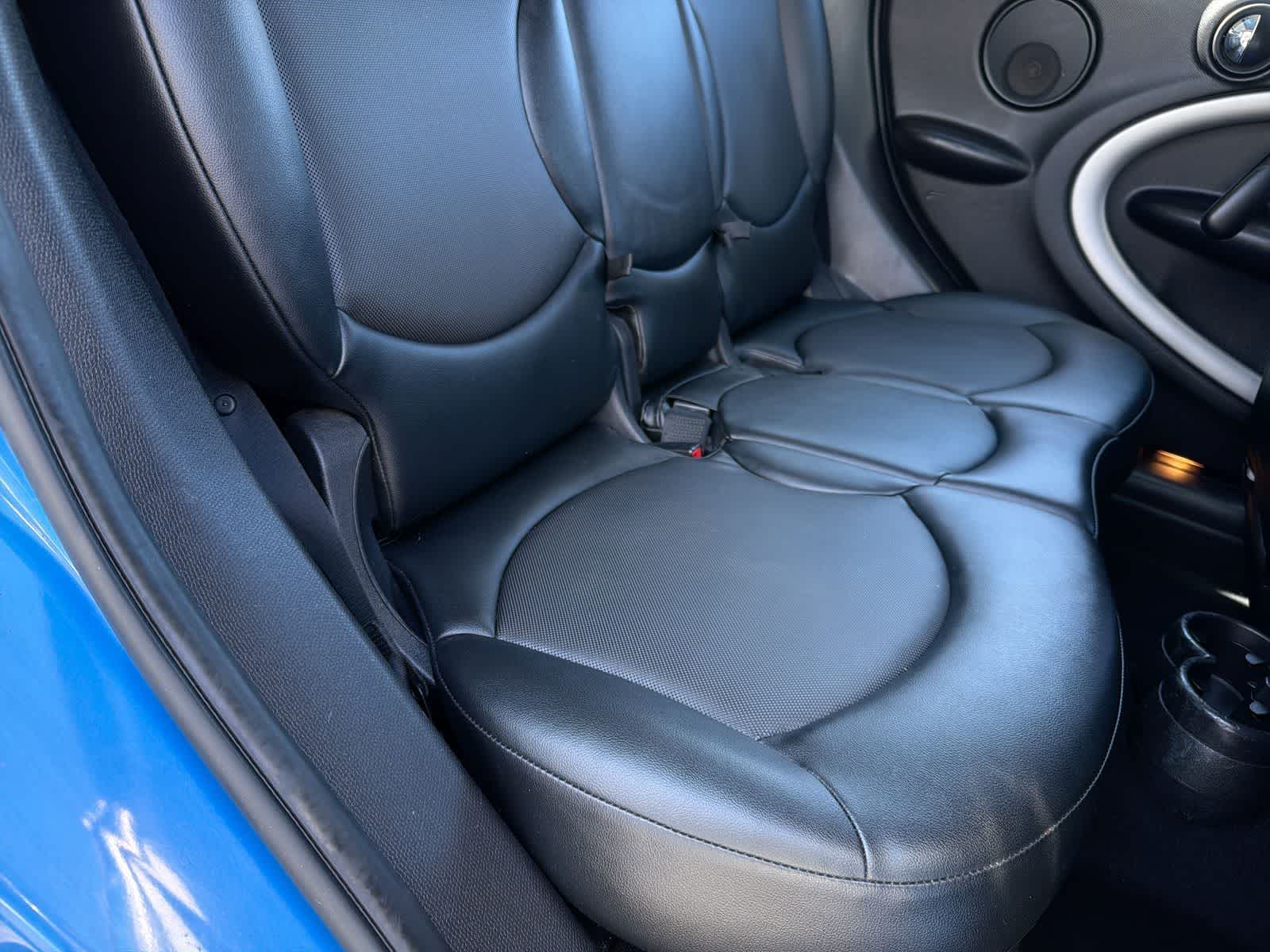 Thumbnail: 2014 MINI Cooper Countryman - 22