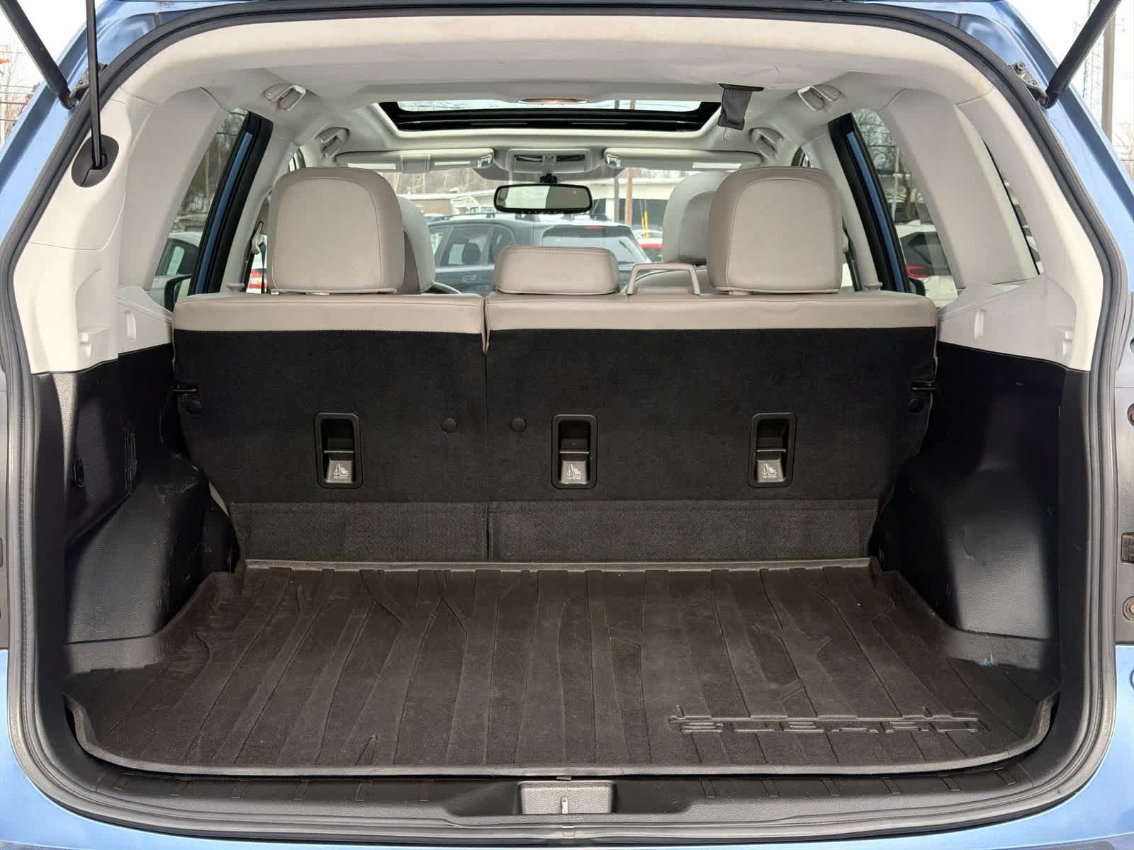 Thumbnail: 2015 Subaru Forester - 36