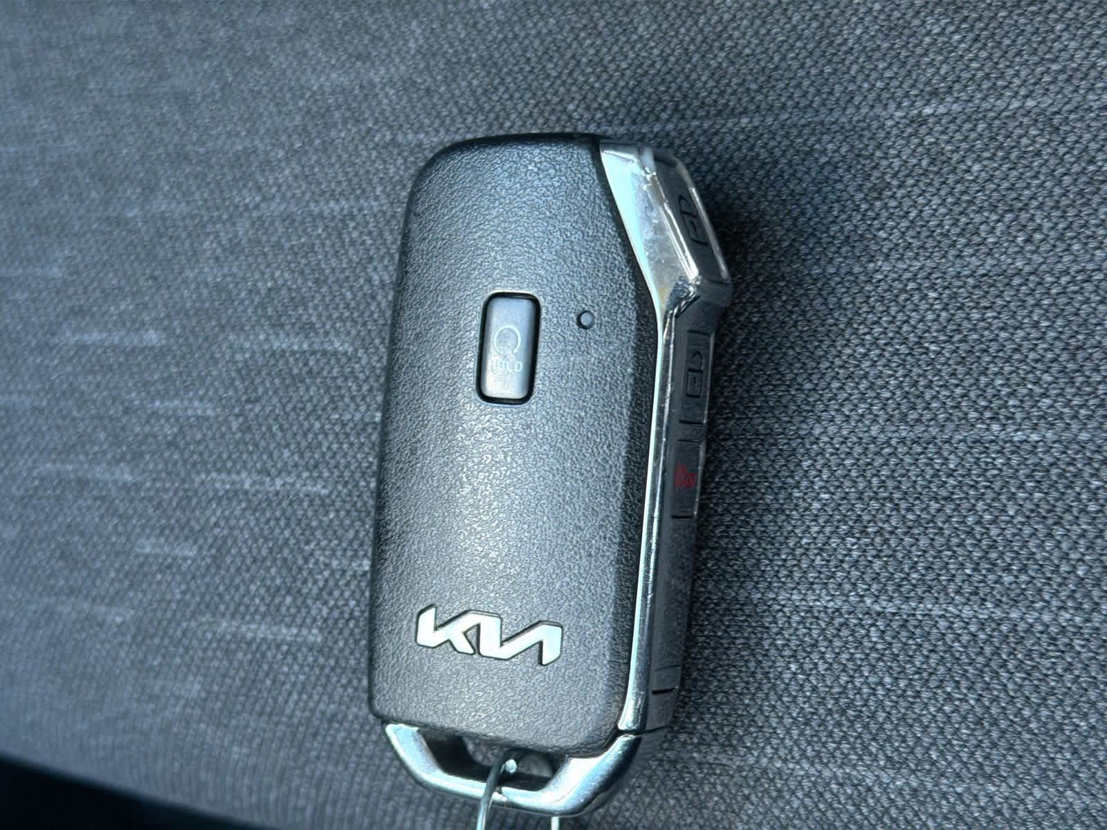 Thumbnail: 2023 Kia Seltos - 35