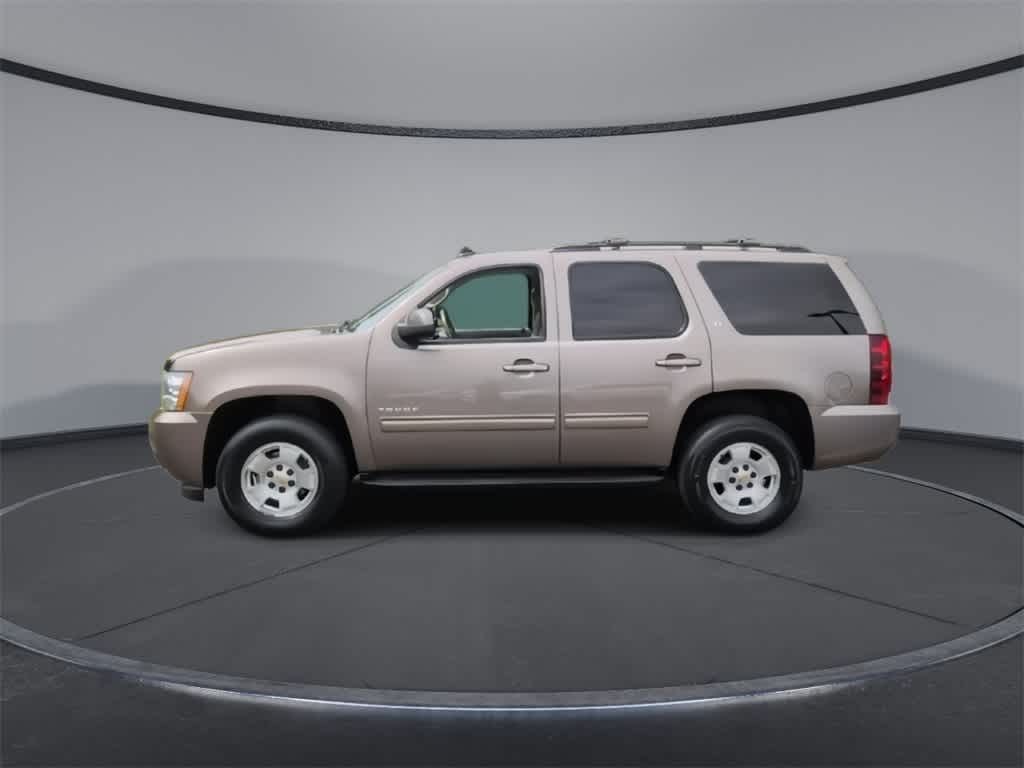 Thumbnail: 2013 Chevrolet Tahoe - 5